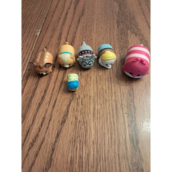 Tsum Tsums - Picture 1 of 7